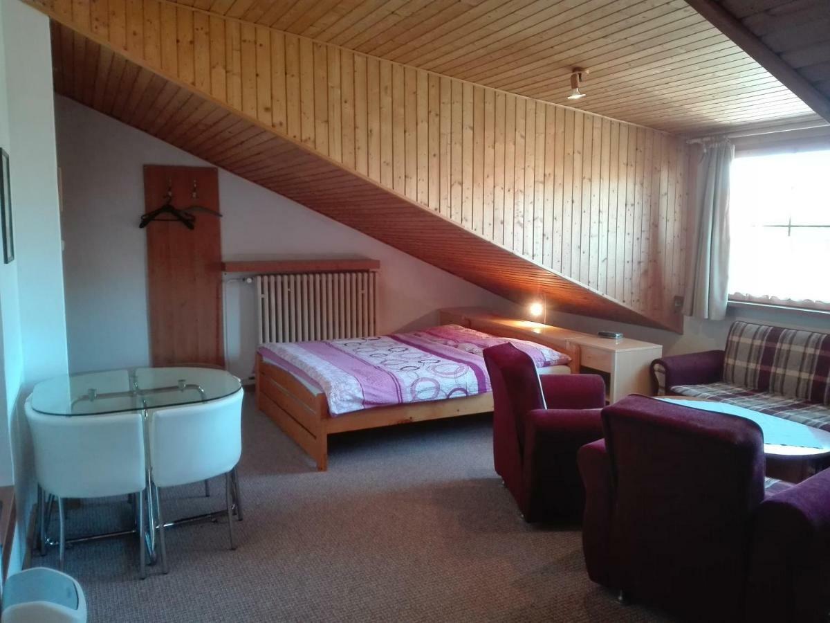 Vila Mirka Poprad Exteriör bild
